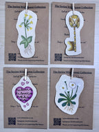 Daisy “He Loves Me, He Loves Me Not” Talisman – Free Motion Embroidered Patch / Bag Charm image 5
