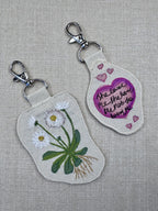 Daisy “He Loves Me, He Loves Me Not” Talisman – Free Motion Embroidered Patch / Bag Charm image 4